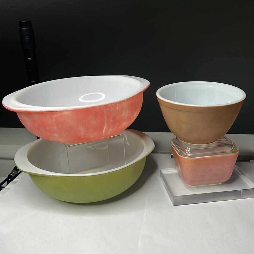 5 piece Pyrex Set - Picture 6 of 8